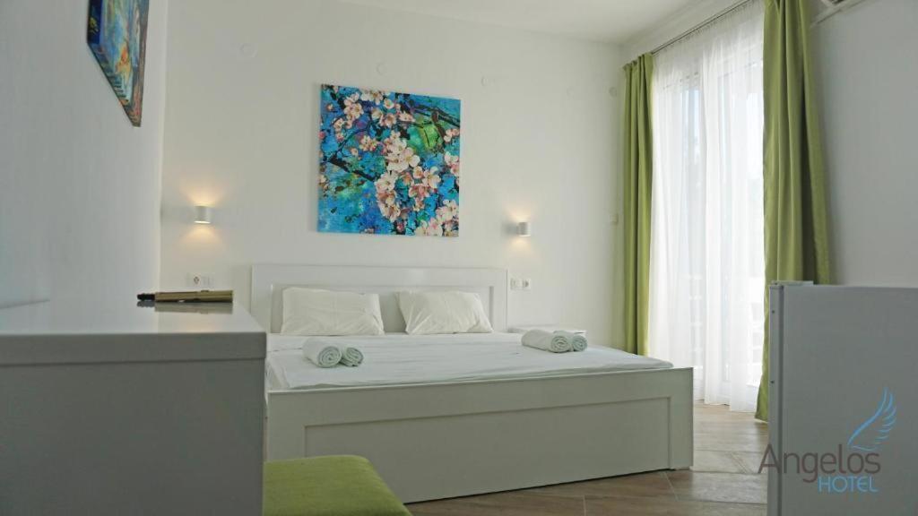 Angelina Hotel Ormos Panagias Ngoại thất bức ảnh