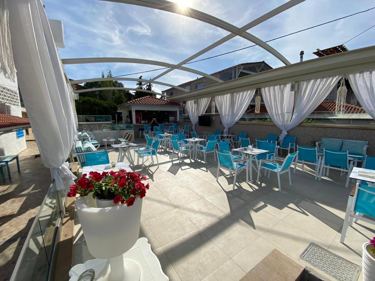 Angelina Hotel Ormos Panagias Ngoại thất bức ảnh