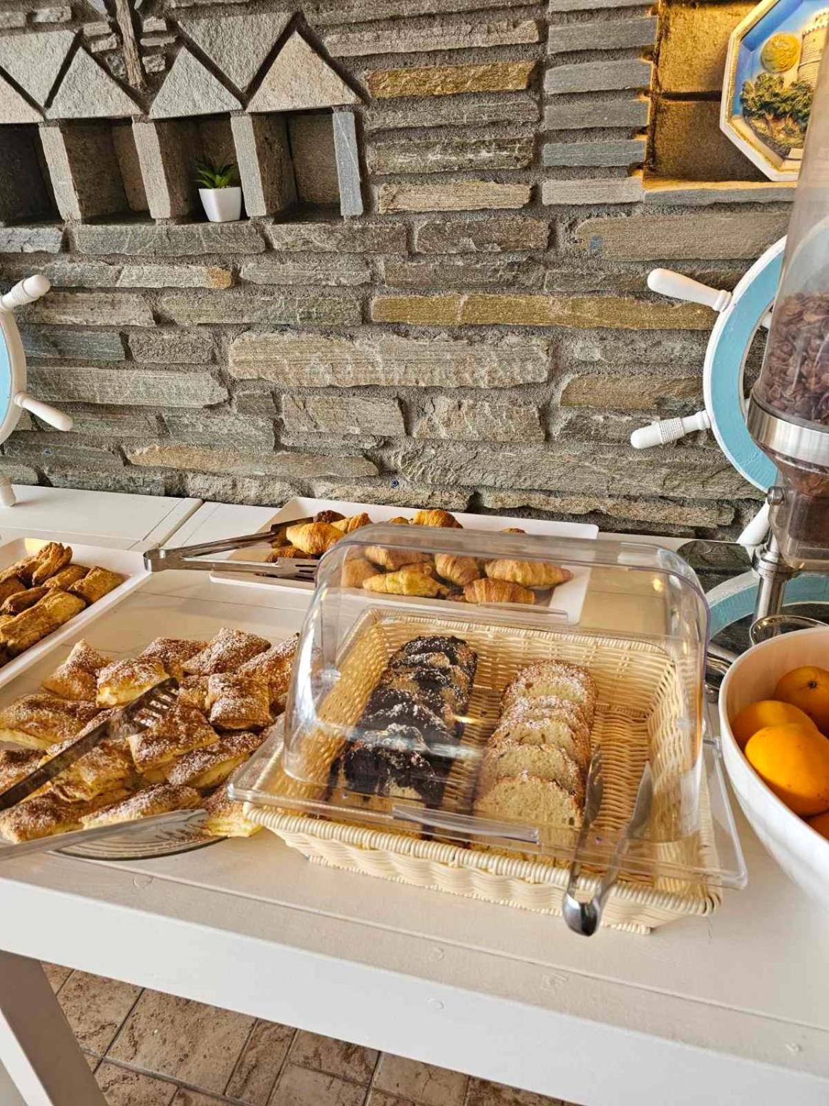 Angelina Hotel Ormos Panagias Ngoại thất bức ảnh